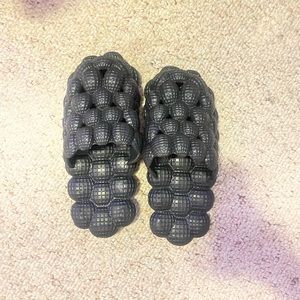 Black Bubble Slides